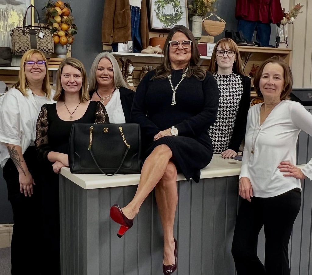 oncenagain in Fairbury IL full time staff